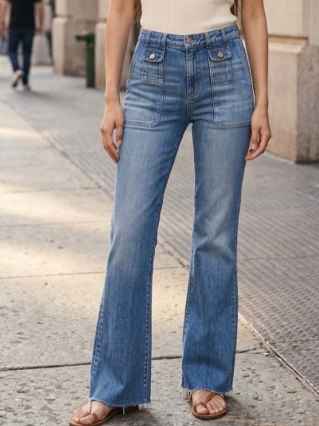 Veronica Beard Crosbie Wide Leg High Rise Jeans Size 29 Patch Pockets Cape Wash